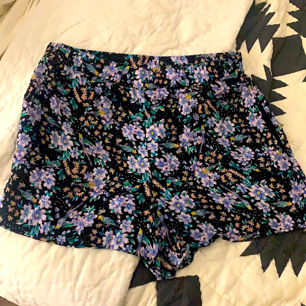 High waisted Anthropologie floral stretchy shorts